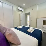 Deluxe With Pool By Homing Appartement Quarteira