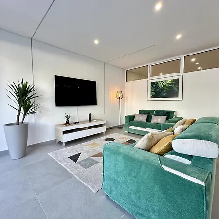 Deluxe With Pool By Homing Apartment Quarteira