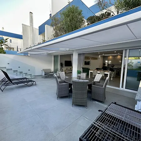 Deluxe With Pool By Homing